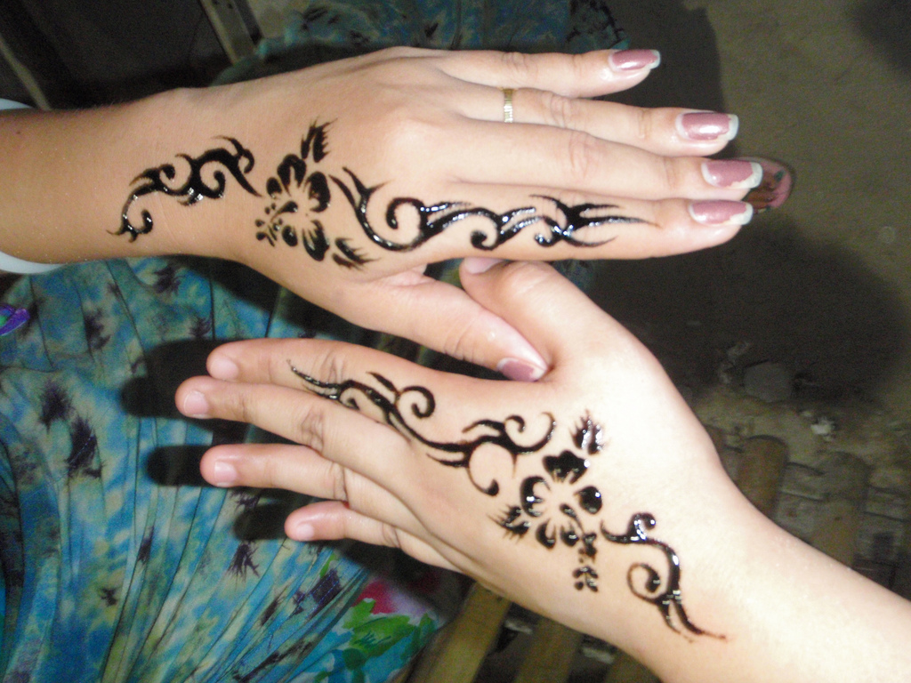 Couple Henna Hand Tattoo Designs